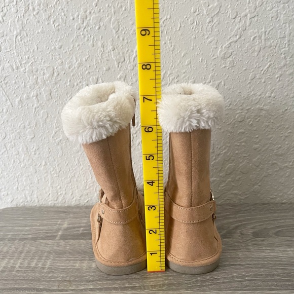 Michael Kors Brownie T Lined Warm Casual Tan Boots Girls Size Toddler 7 - Picture 8 of 13